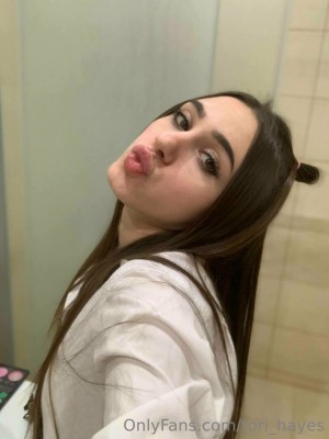 Tori Hayes Photo #42