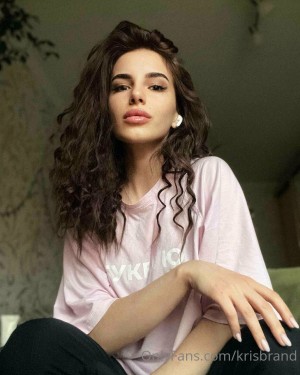 Kris Blow Photo #111