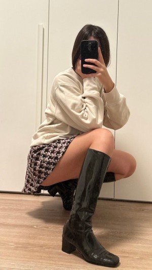 Lara Juice Photo #210