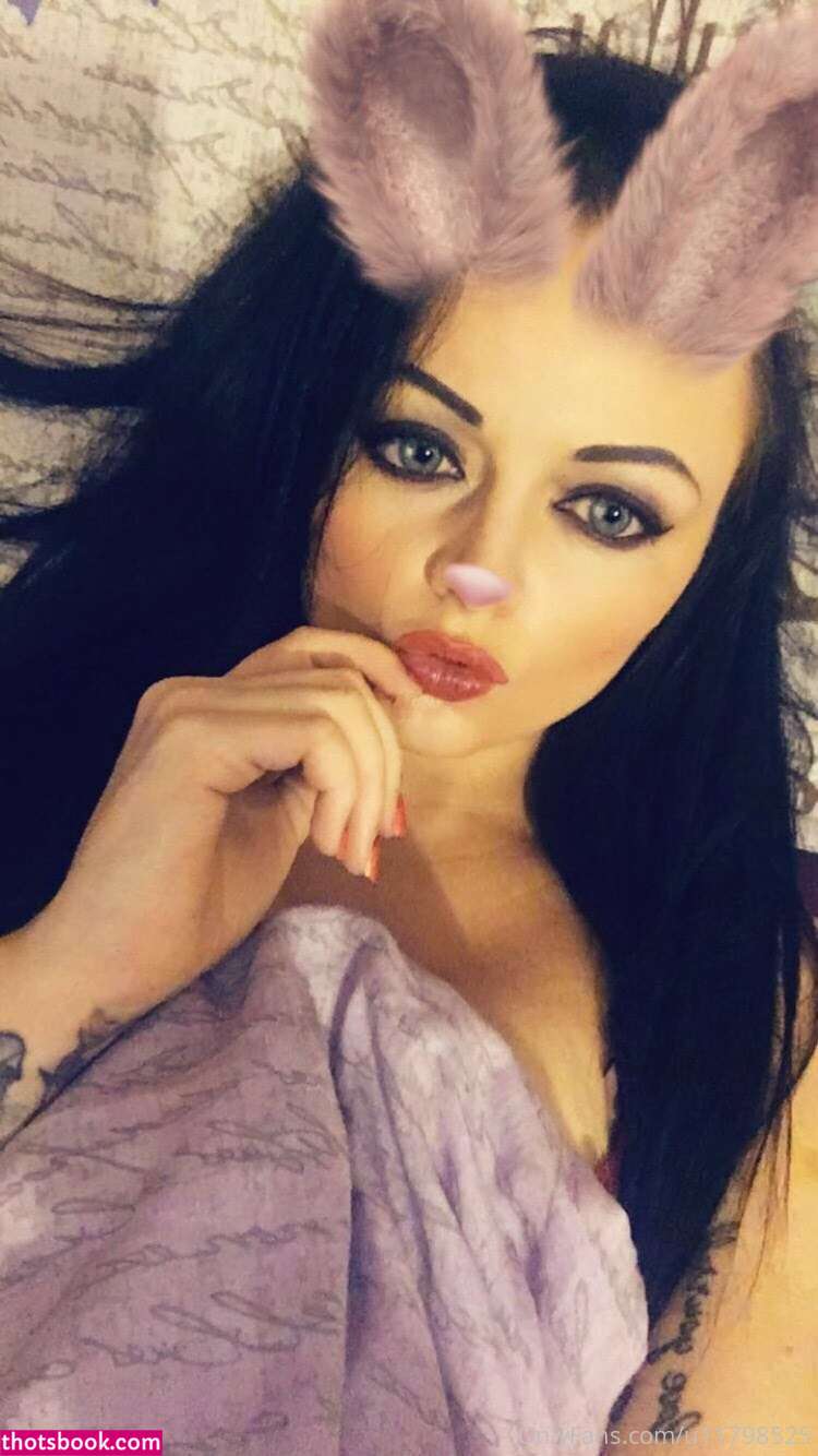 Lana Austin Photo #15