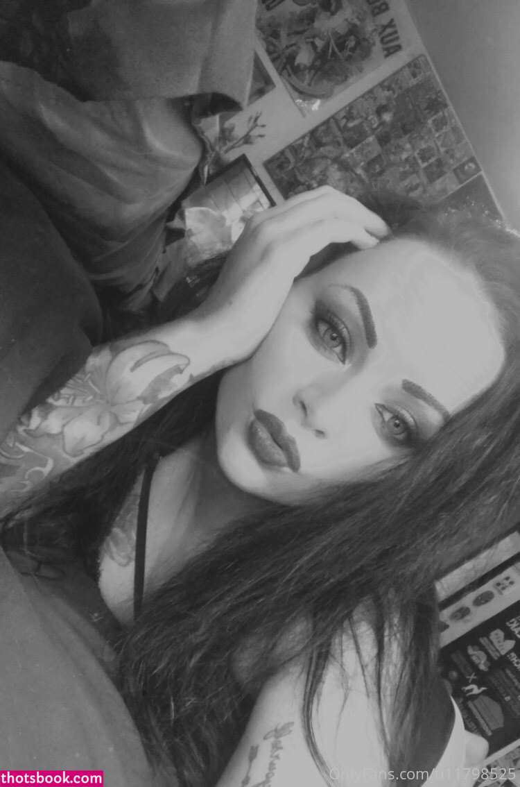 Lana Austin Photo #31