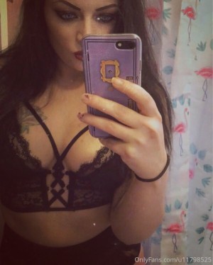 Lana Austin Photo #27