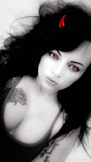 Lana Austin Photo #48