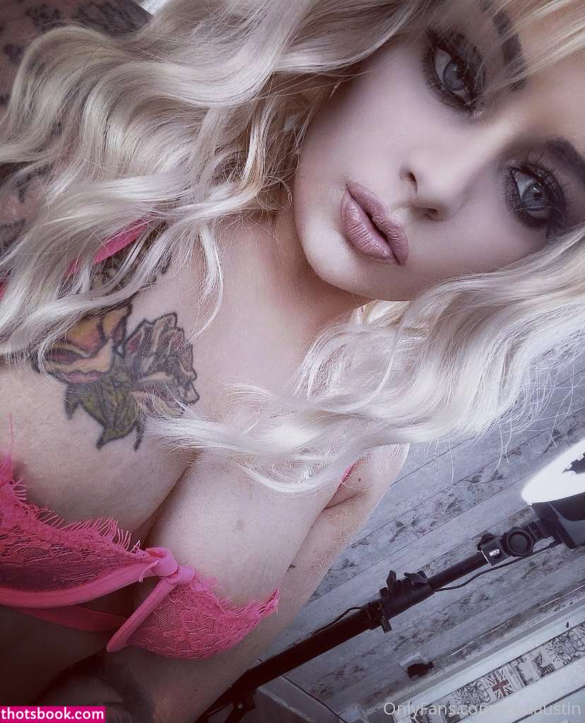 Lana Austin Photo #83