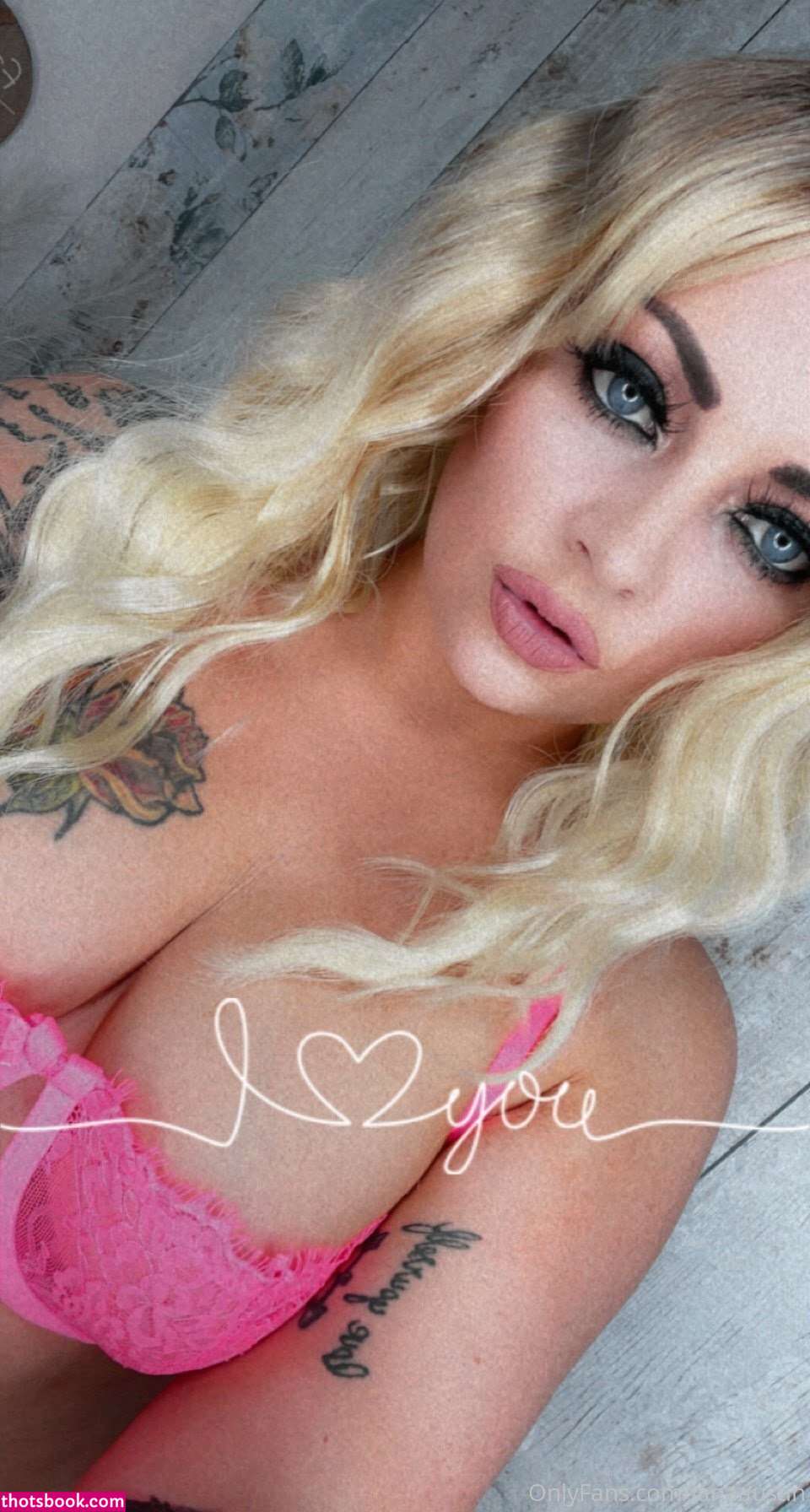 Lana Austin Photo #108