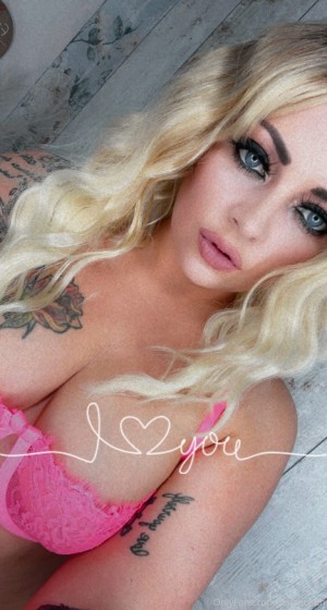 Lana Austin Photo #108