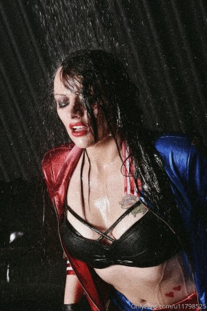 Lana Austin Photo #235