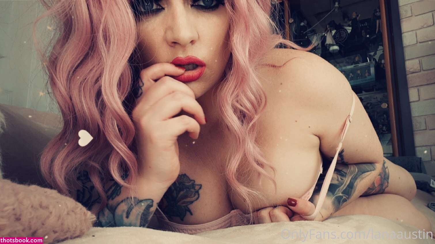 Lana Austin Photo #284