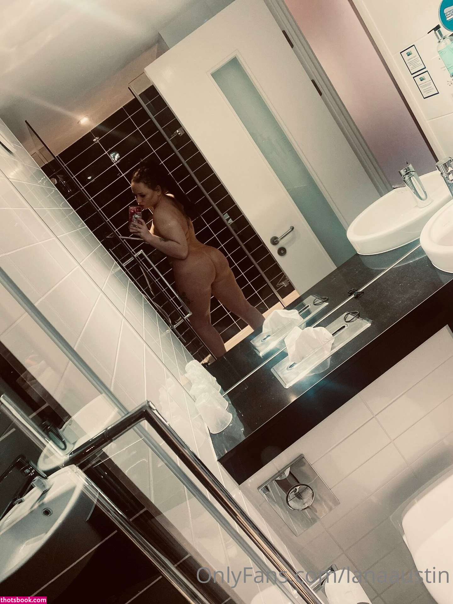 Lana Austin Photo #291