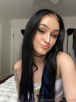 blazeyxoxo Photo #105