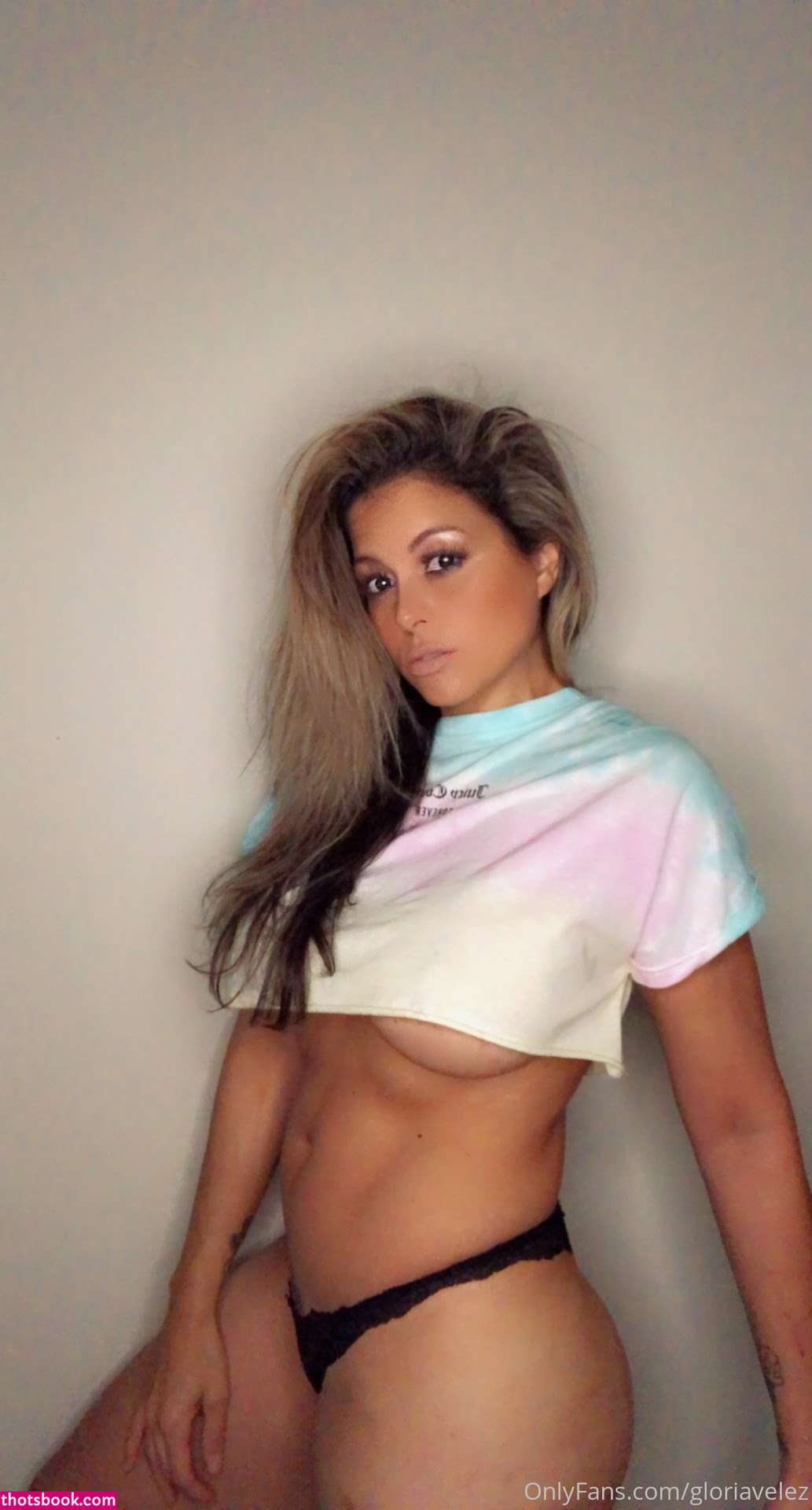 Gloria Velez Photo #19