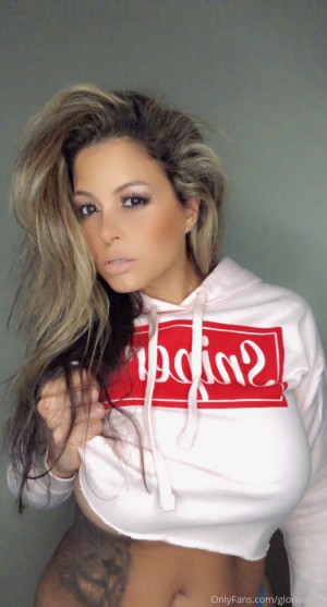 Gloria Velez Photo #12