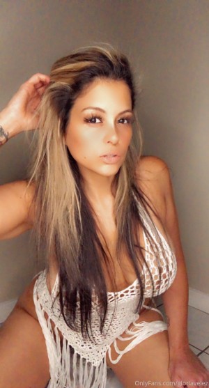 Gloria Velez Photo #162