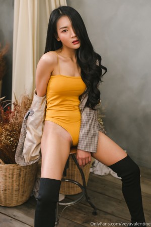 Watsamon Samanasing Photo #120