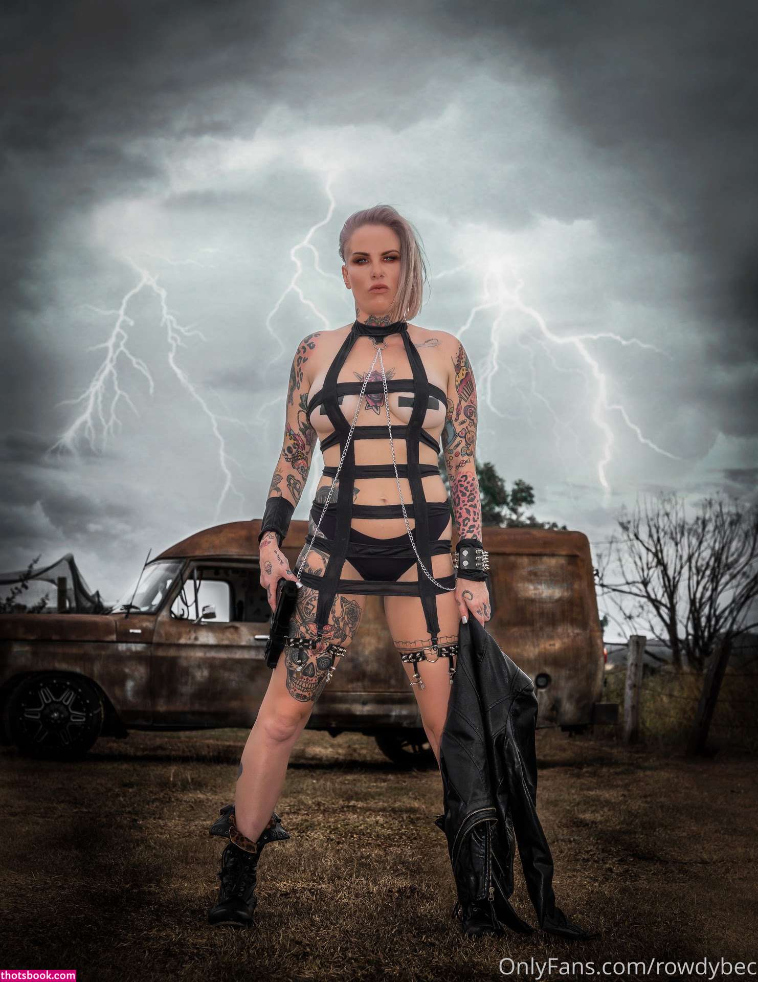 Bec Rawlings Photo #100