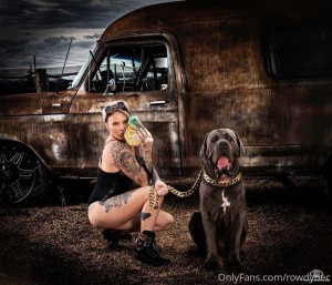 Bec Rawlings Photo #76
