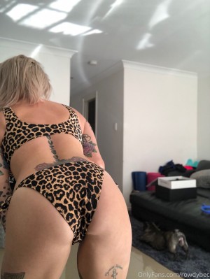 Bec Rawlings Photo #196