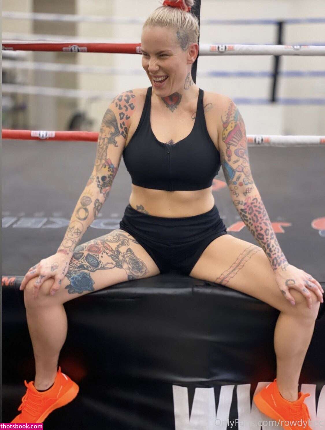 Bec Rawlings Photo #233