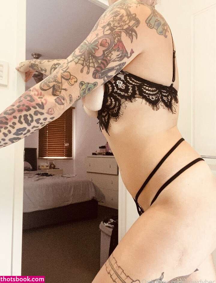 Bec Rawlings Photo #240