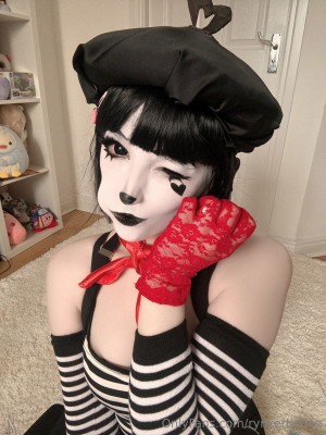 Rynkerbelle Photo #482