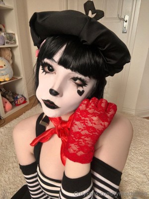 Rynkerbelle Photo #493