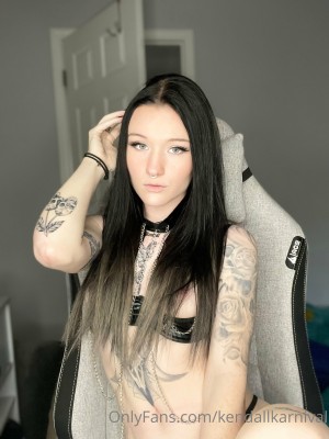 Kendallkarnival Photo #110