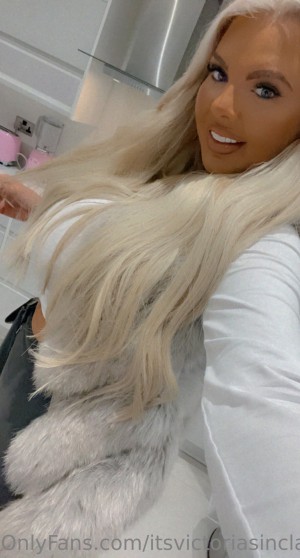 Victorialilyx Photo #264