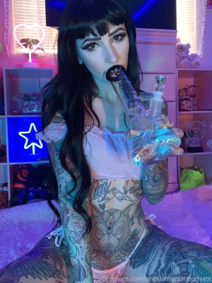 Angela Mazzanti Photo #17