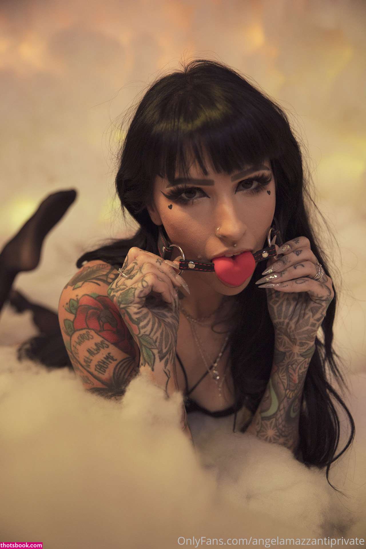 Angela Mazzanti Photo #62