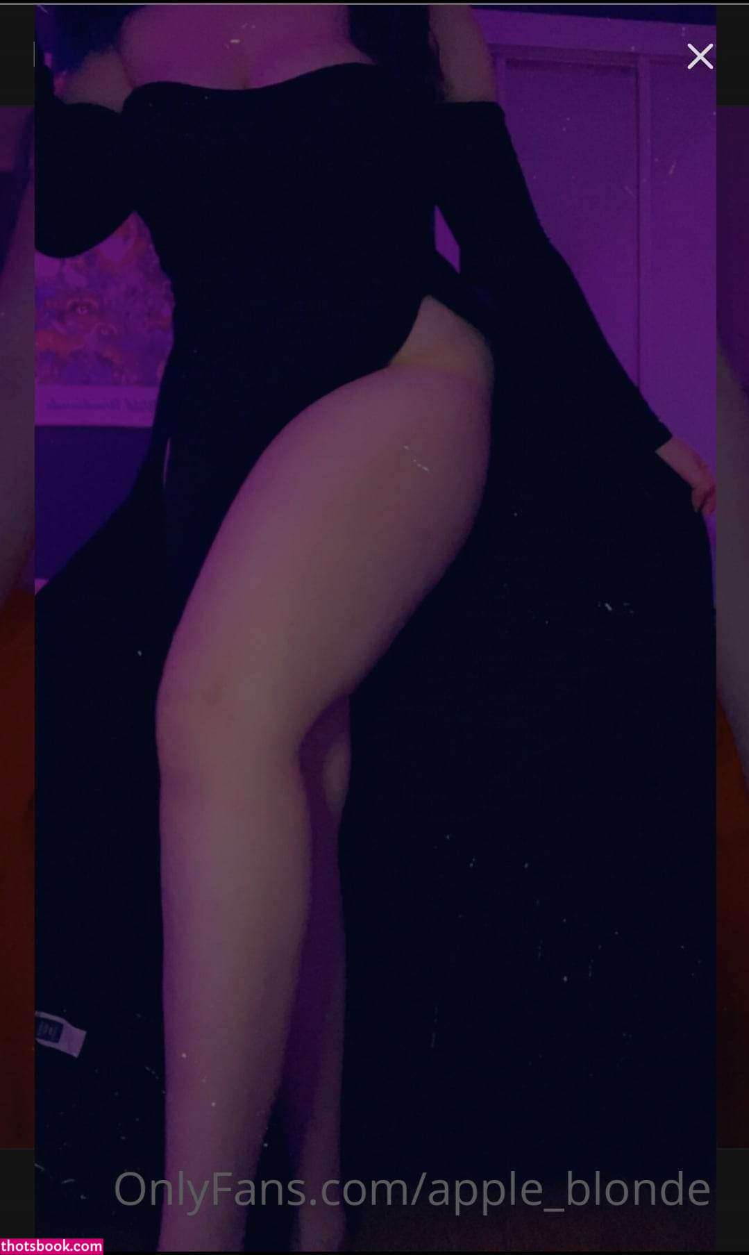 Appleblonde Photo #22