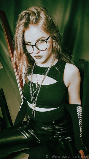 Mirele Mori Photo #34