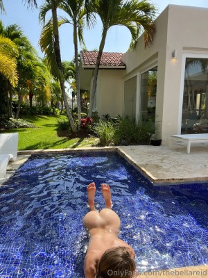 thebellareid Photo #8