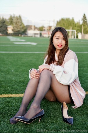 Wife In Pantyhose Photo #18