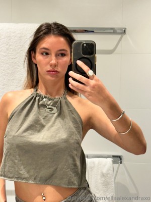 ellaalexandraxo Post #40