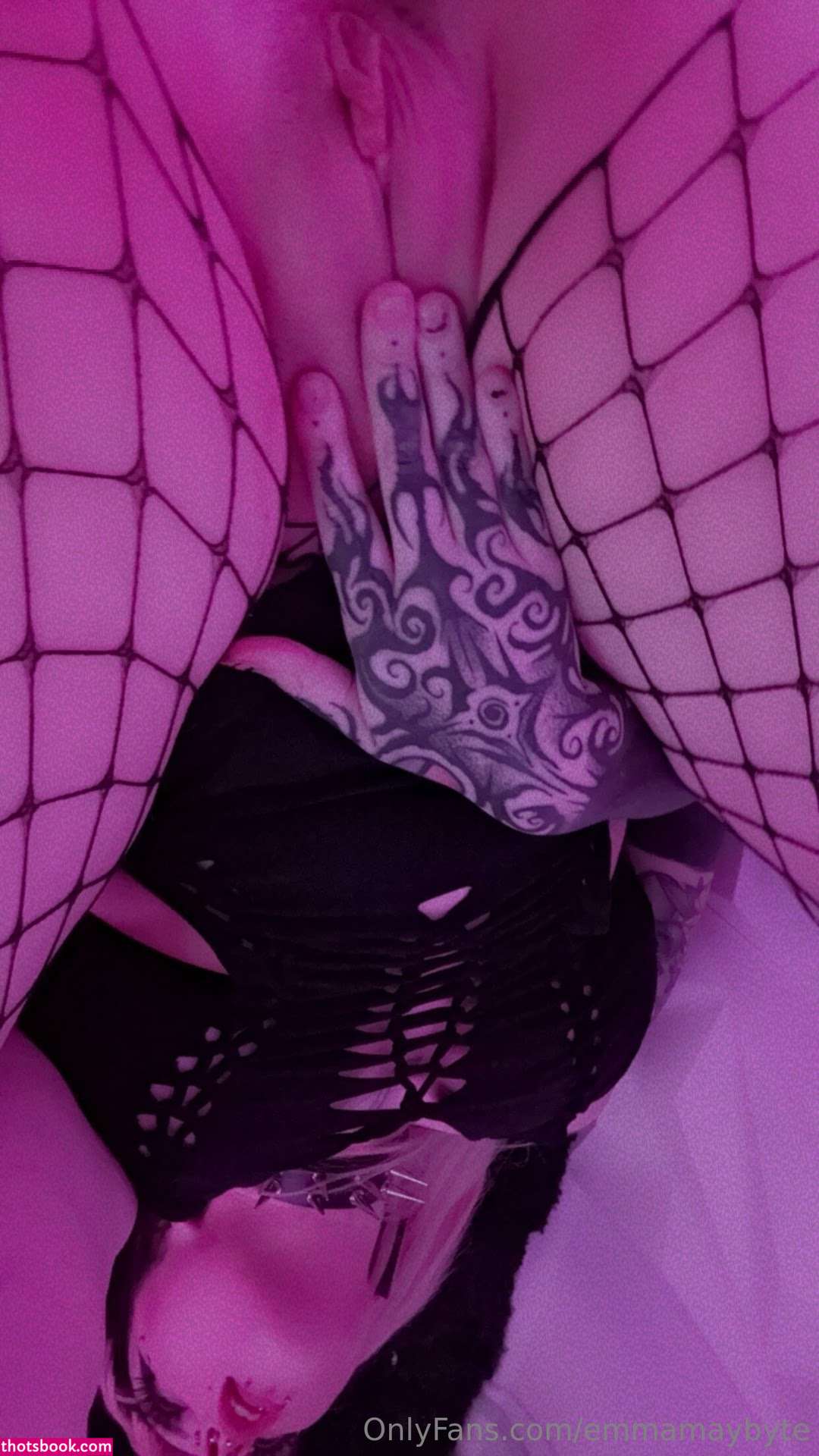 Emmamaybyte Photo #80