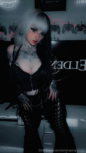 Emmamaybyte Photo #121