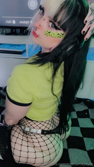 Emmamaybyte Photo #149