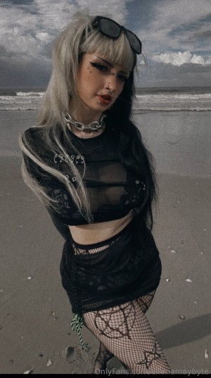 Emmamaybyte Photo #160