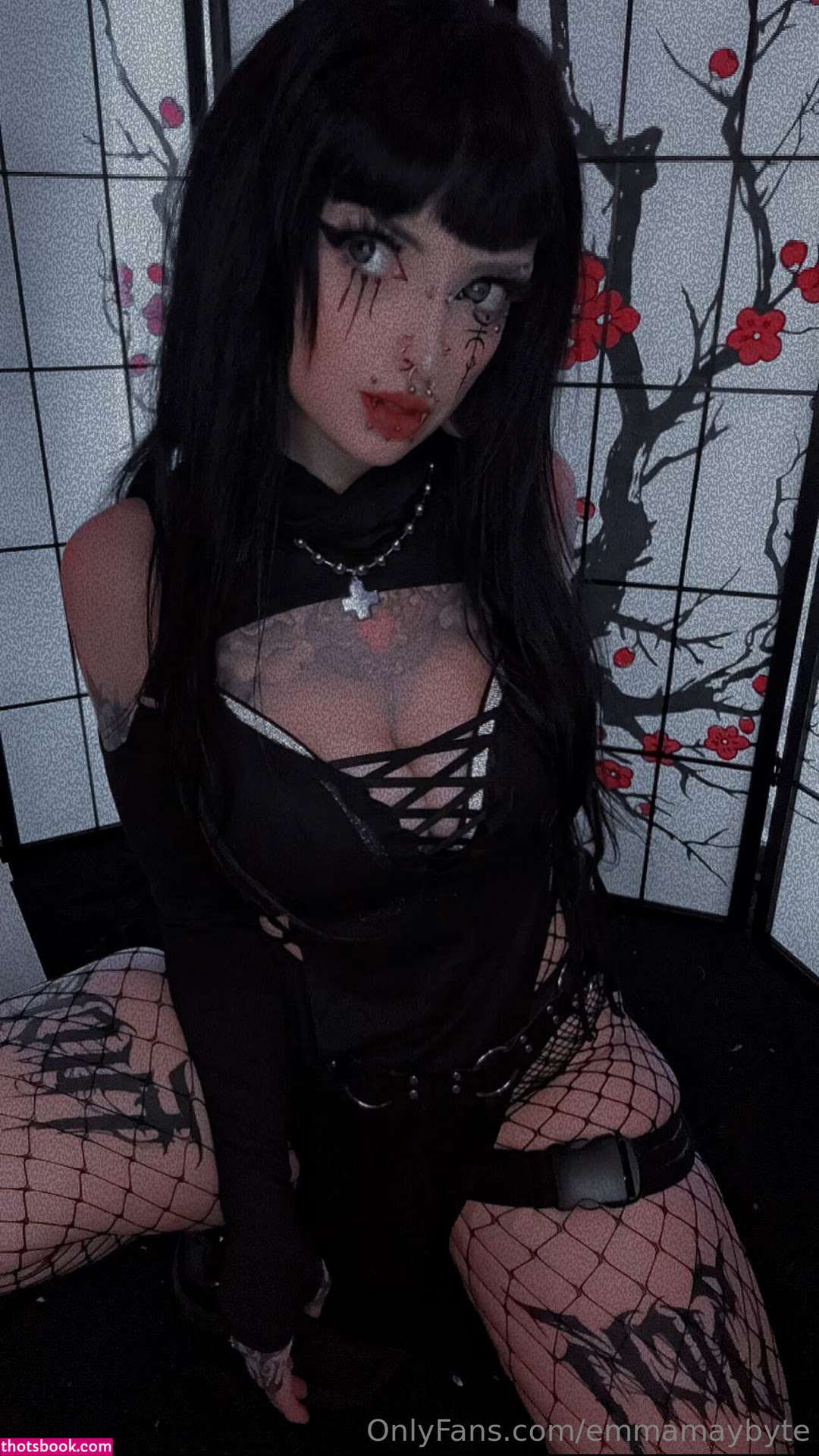 Emmamaybyte Photo #174