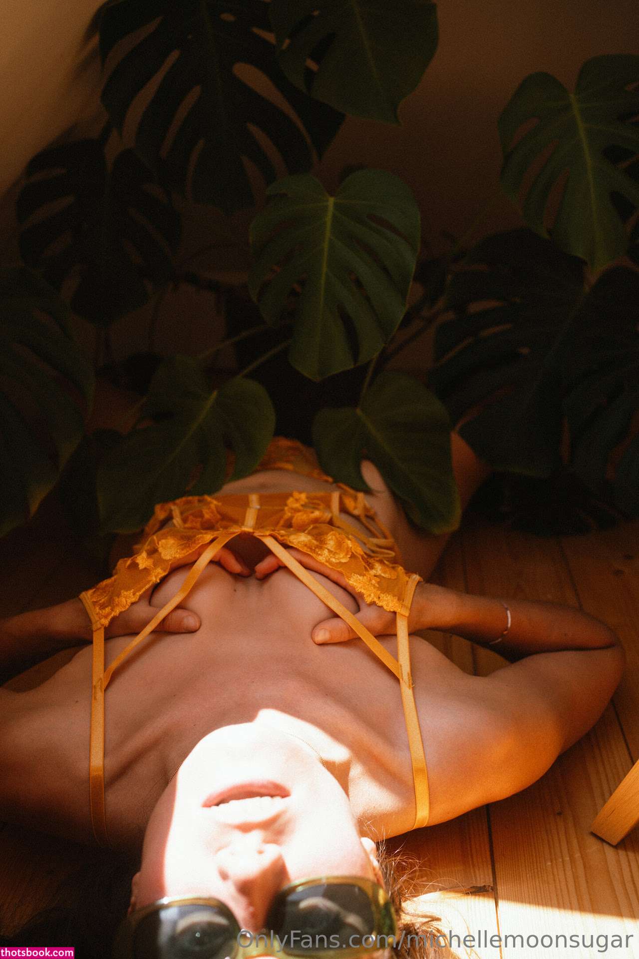 Ellie Land Photo #70