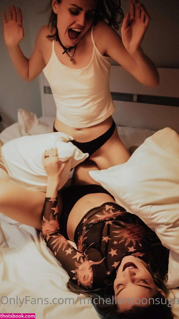 Ellie Land Photo #86