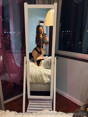 Ellie Land Photo #149