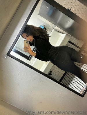 Devin Olson Photo #16