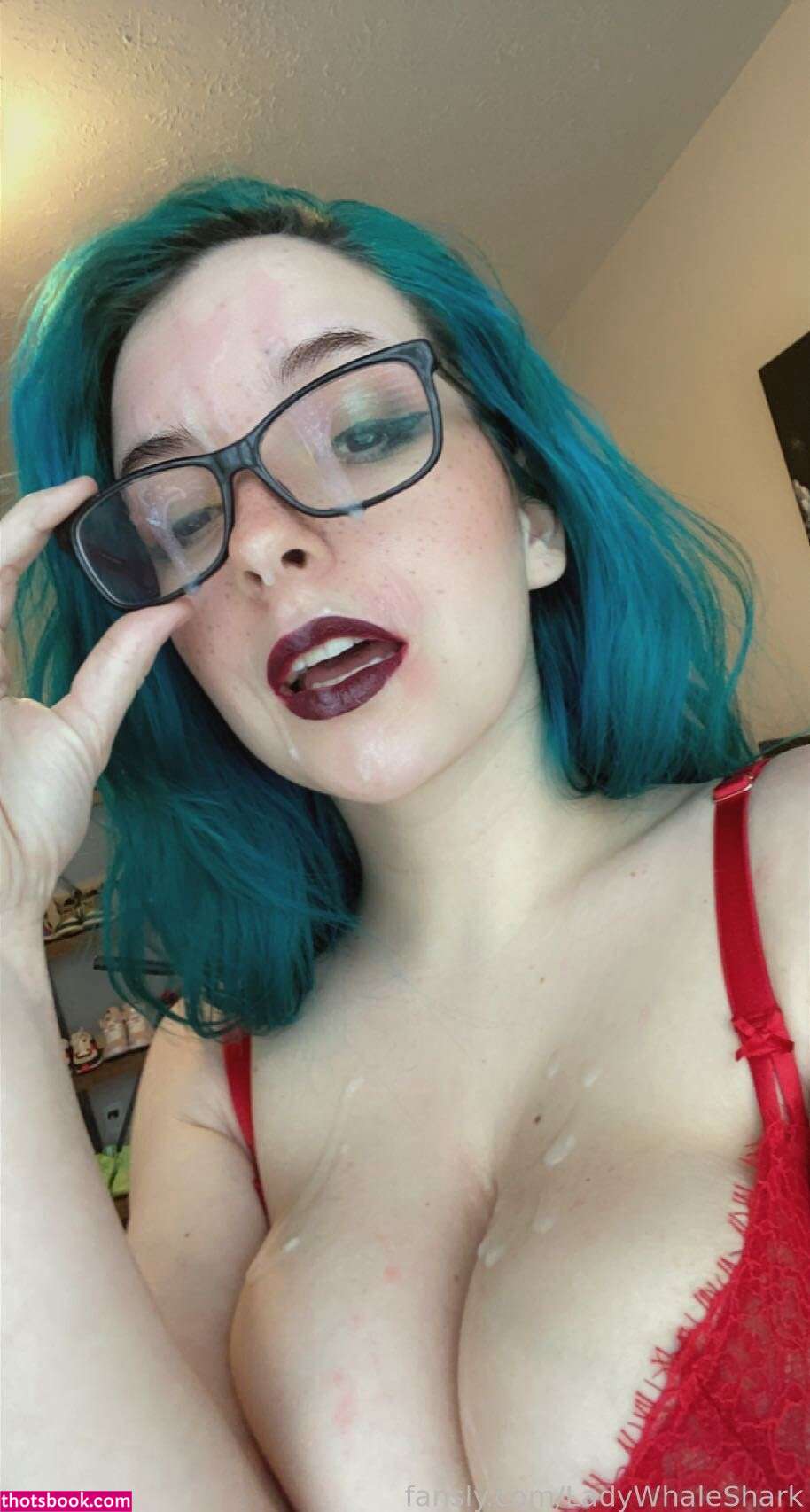 Ladywhaleshark Photo #66