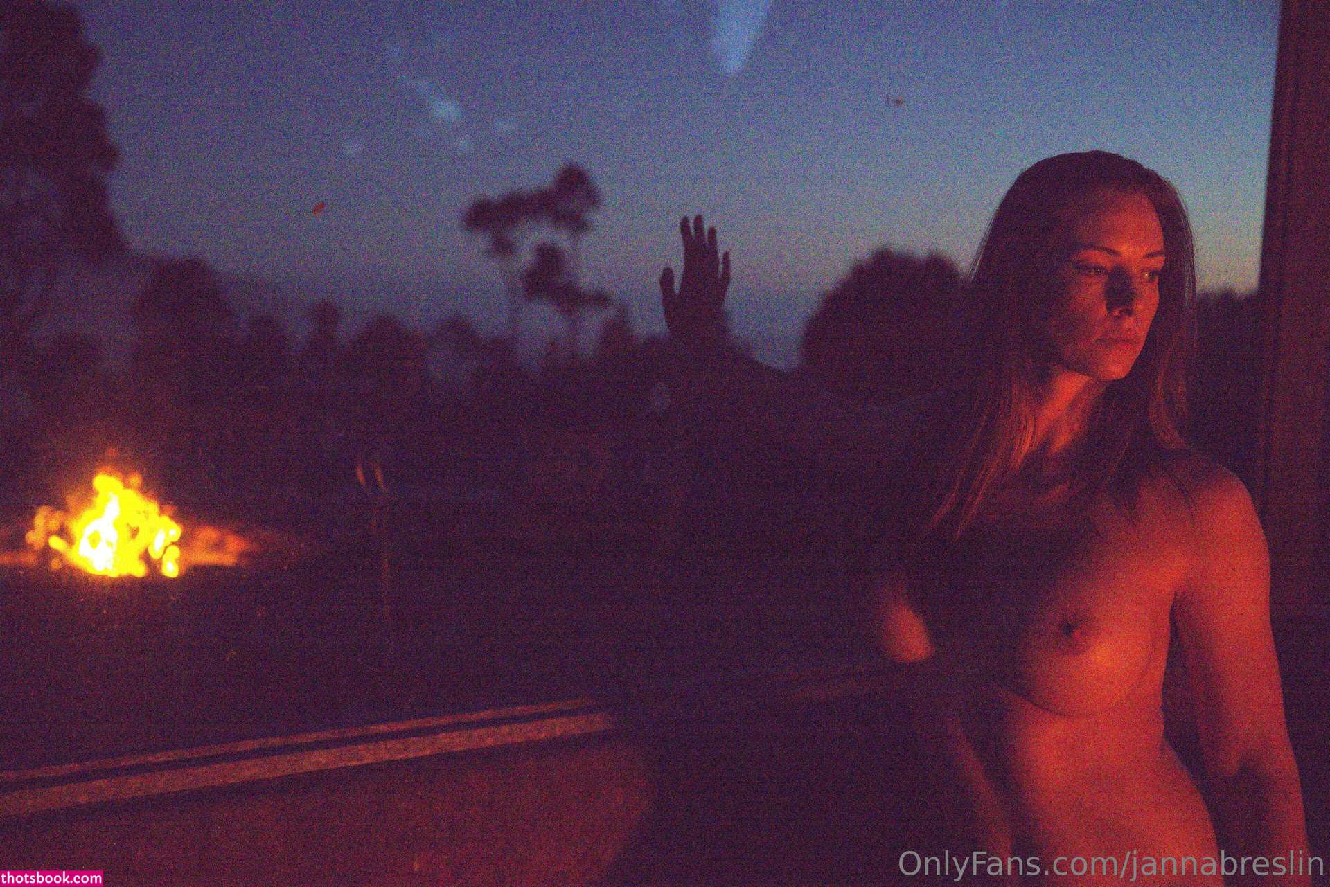 Janna Breslin Photo #534