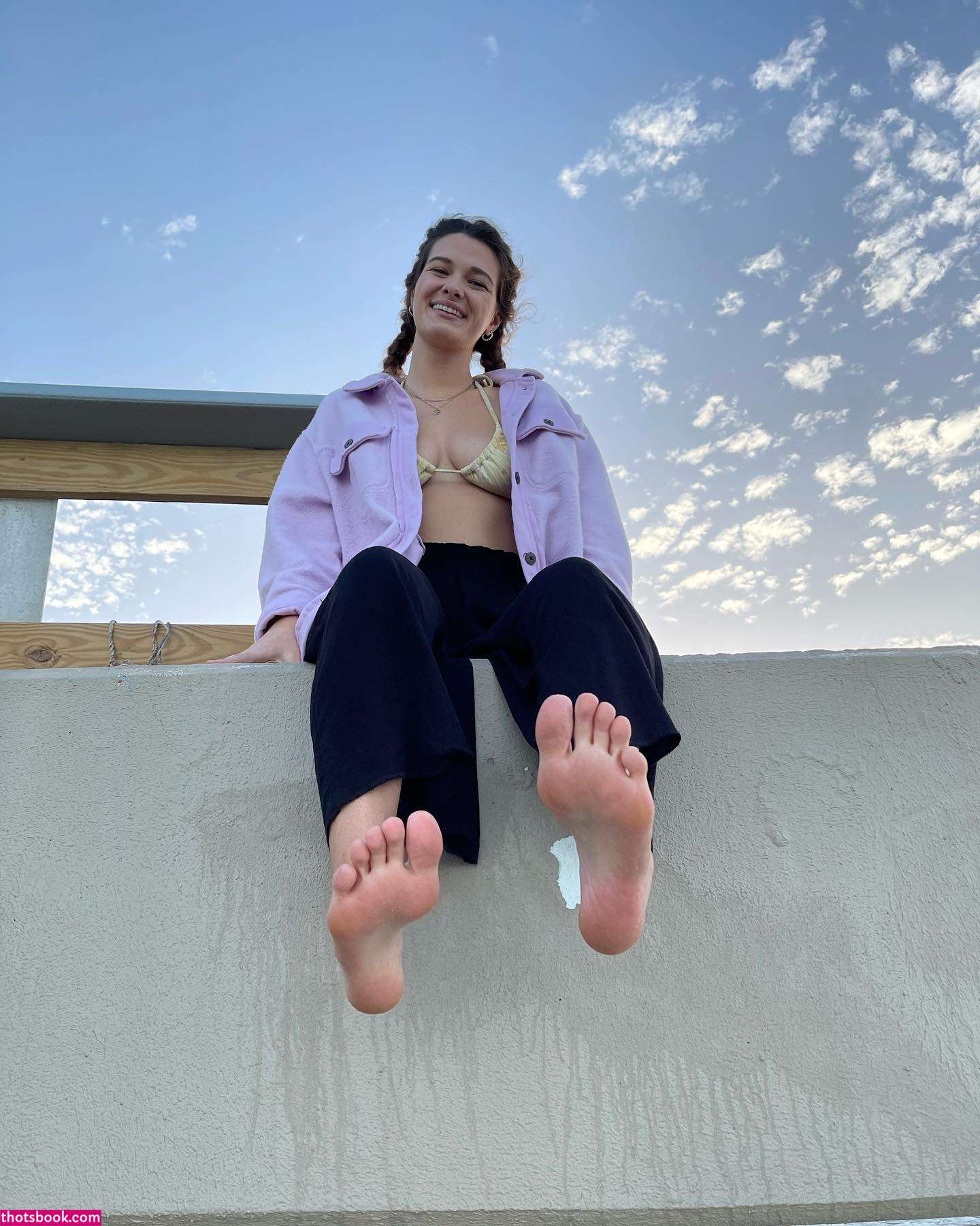 Hang10toes Photo #23