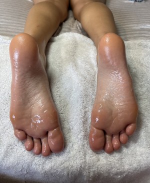 Hang10toes Photo #58