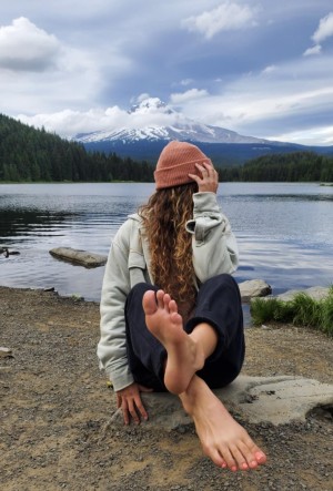 Hang10toes Photo #132