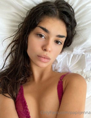 Papiijenna Photo #15