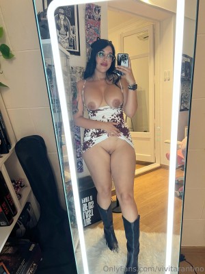 Vivi Tarantino Photo #35